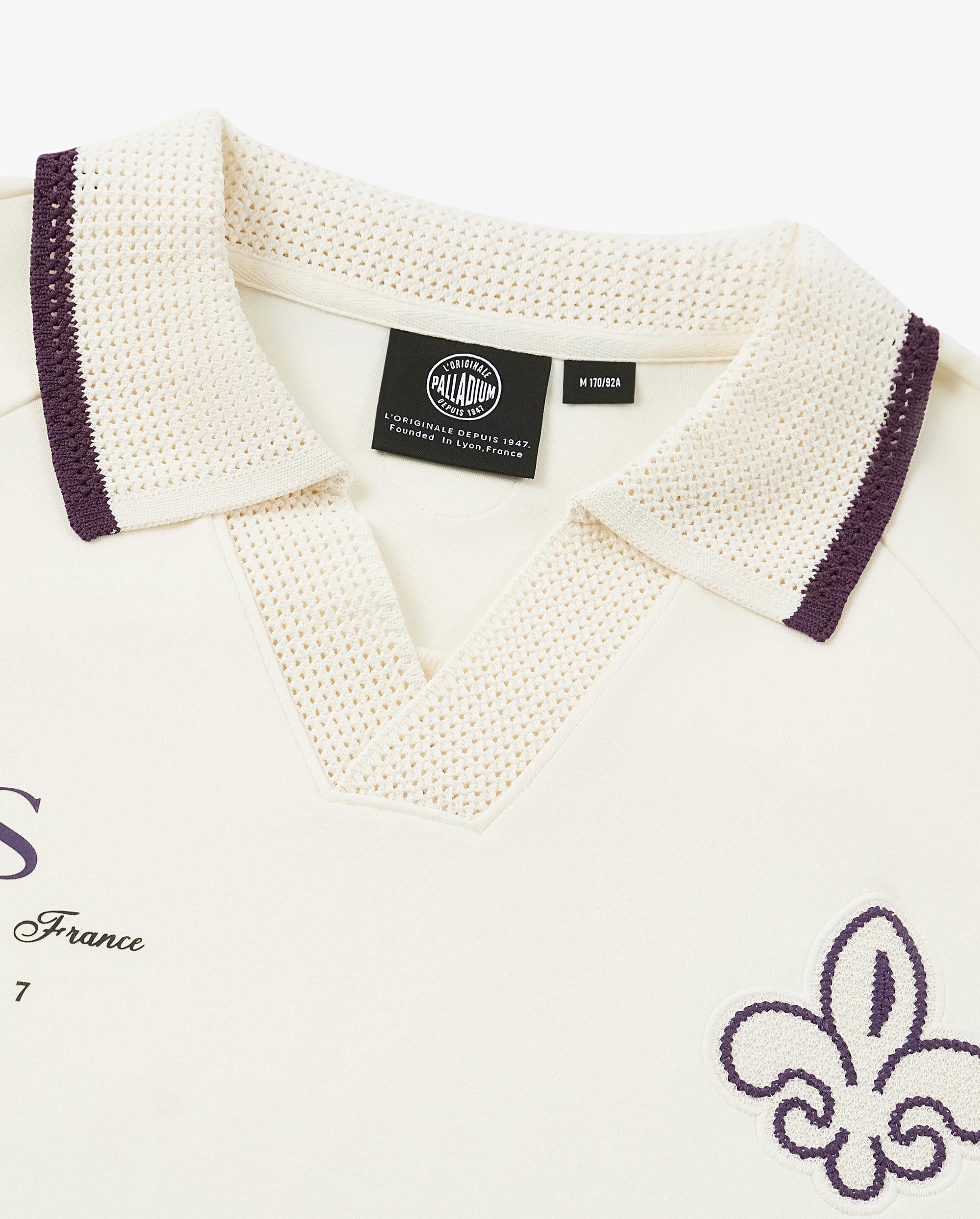 1011320-232 | MEN'S IRIS LOGO LOOSE FIT V-NECK POLO SHIRT | VANILLA ICE - Image 6